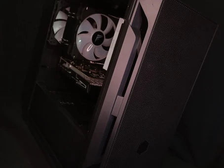 Silverstone Fara H1M Review